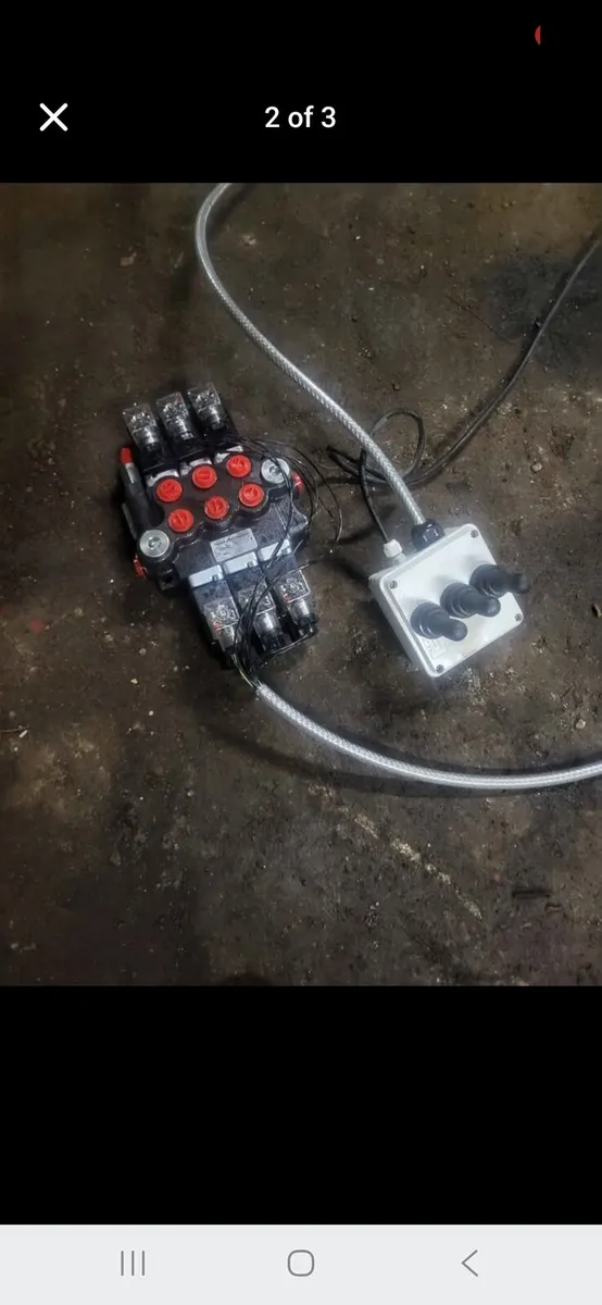 hydraulic  controls - Image 3