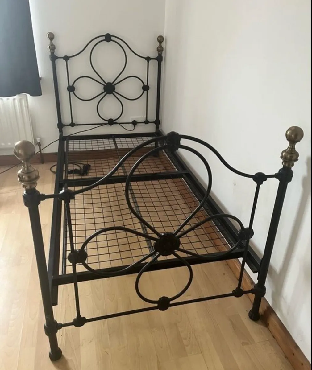 Laura Ashley beds