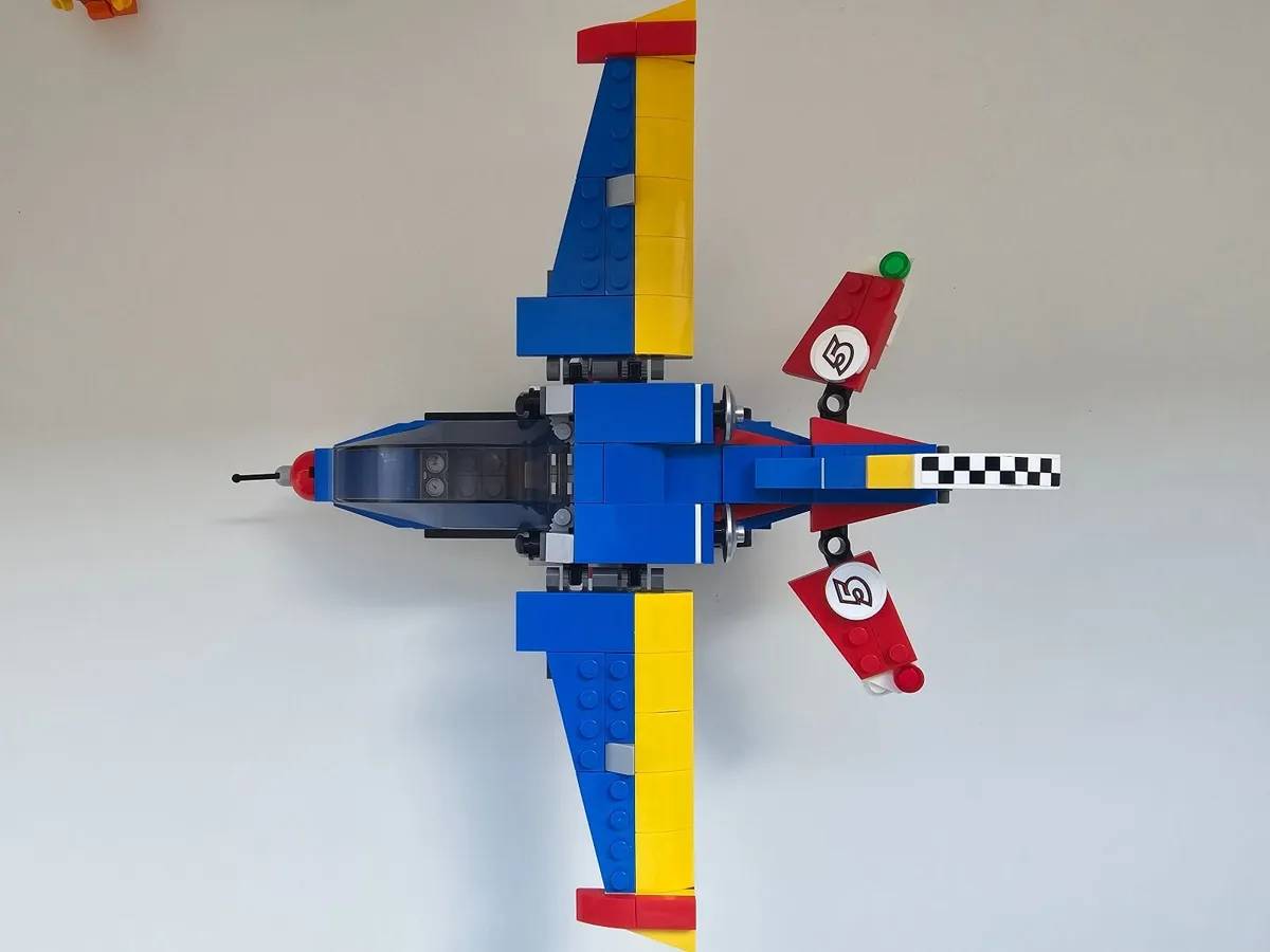 LEGO Creator 3-in-1 31094 Race Plane – Retired Set - Image 1