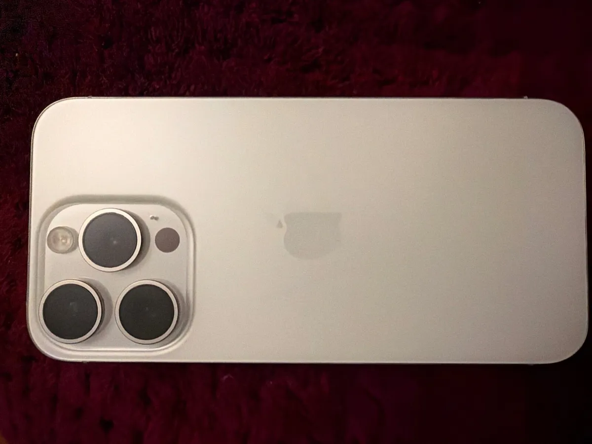 I phone 15 pro - Image 1