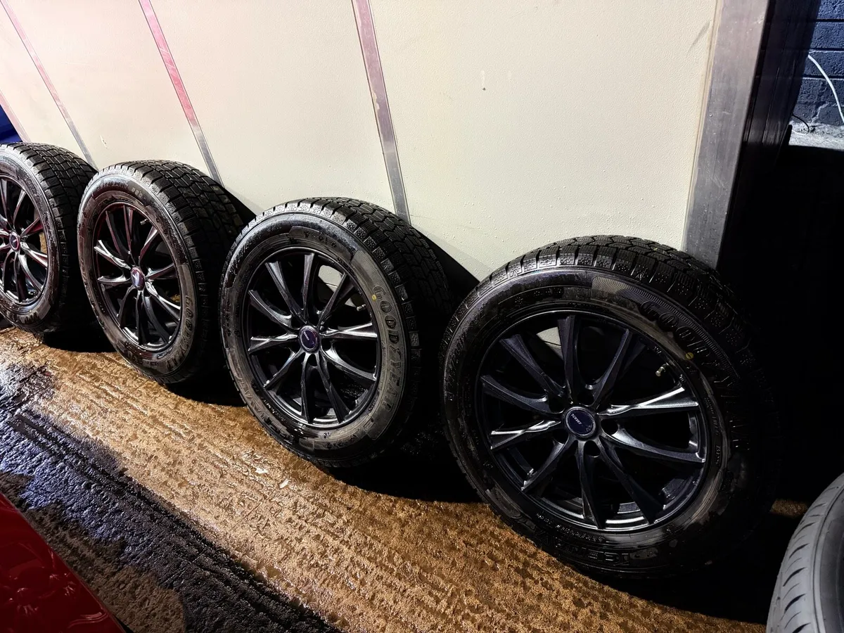 Alloys with tyres for sale - Image 3