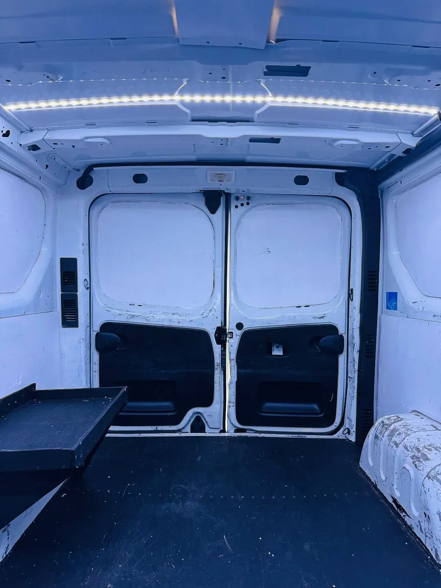 Nissan NV300 2020 - Image 2