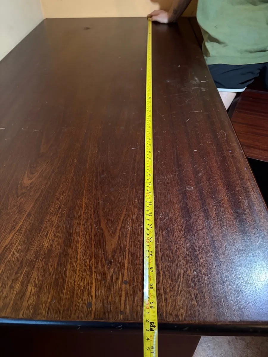 Office desk. - Image 4
