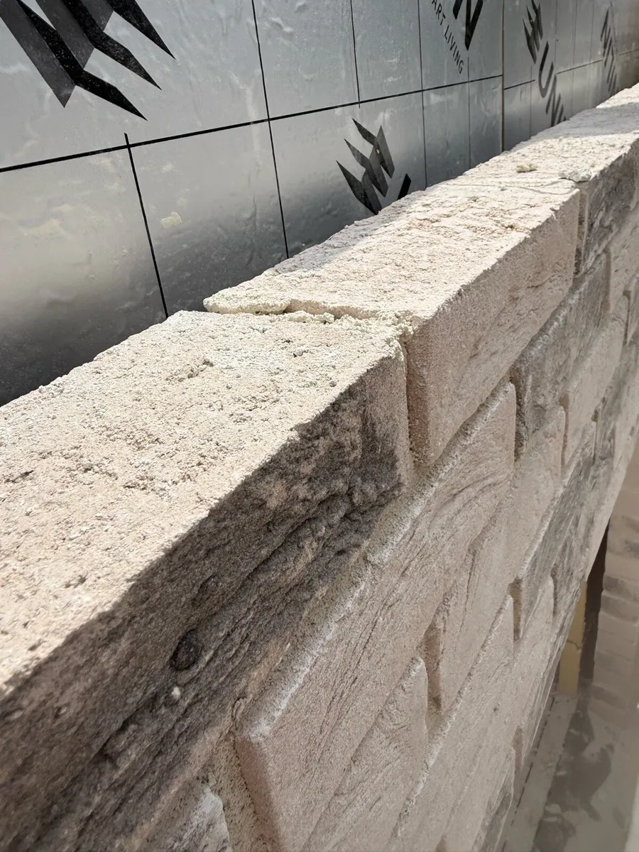 Bricklayer - Image 3
