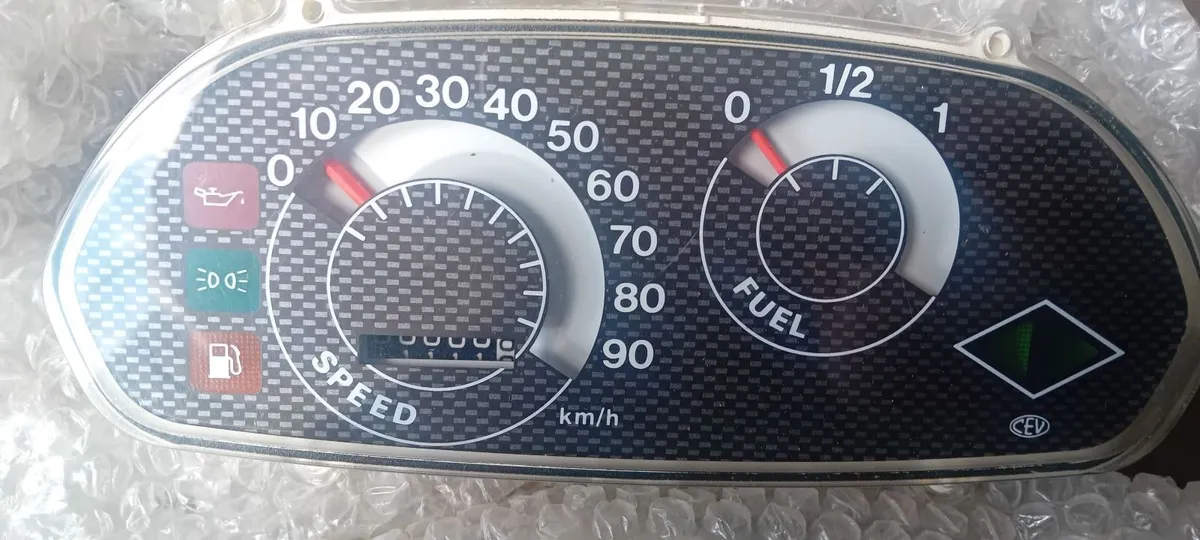 Piaggio Speedometers - Image 3