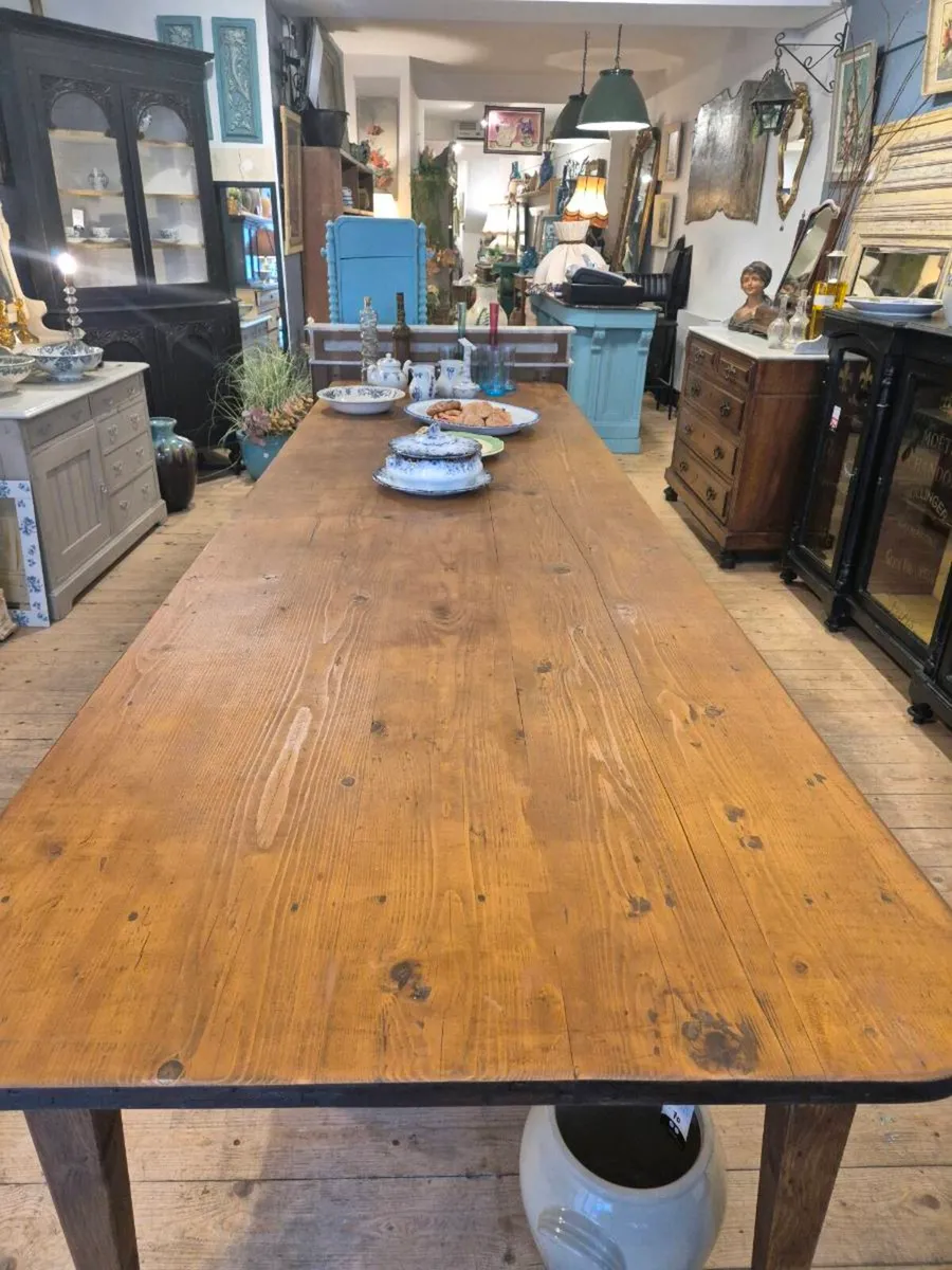 Lovely old French antique dining table - Image 3