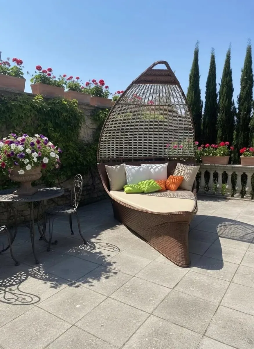 Garden furniture outlet, lounger daybed, brand new - Image 4
