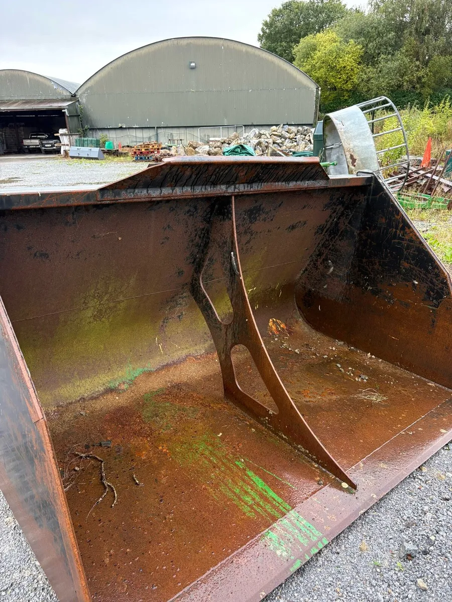 Merlo Bucket - Image 2