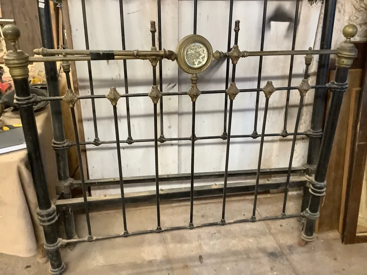Antique brass and iron bed - Image 1