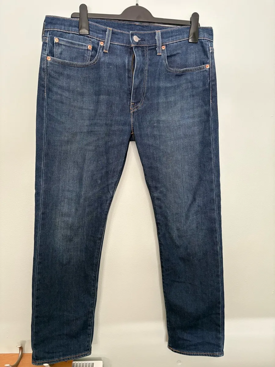 Men’s Levi’s jeans - Image 2