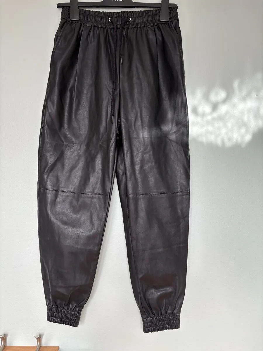 Ladies leather look trousers - Image 2