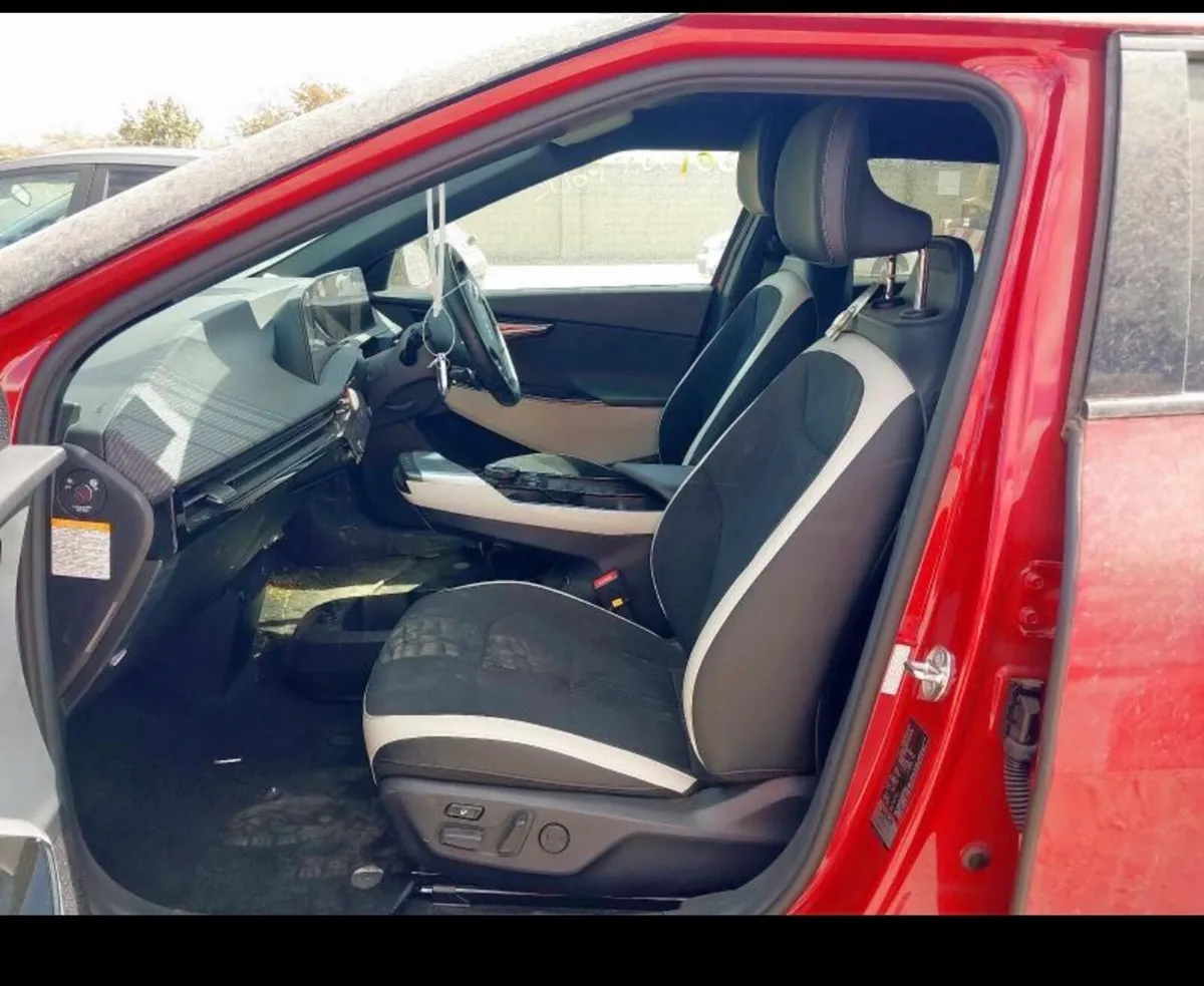 Kia Ev6 2024 77.4kwh 5DR Auto Breaking for parts - Image 3
