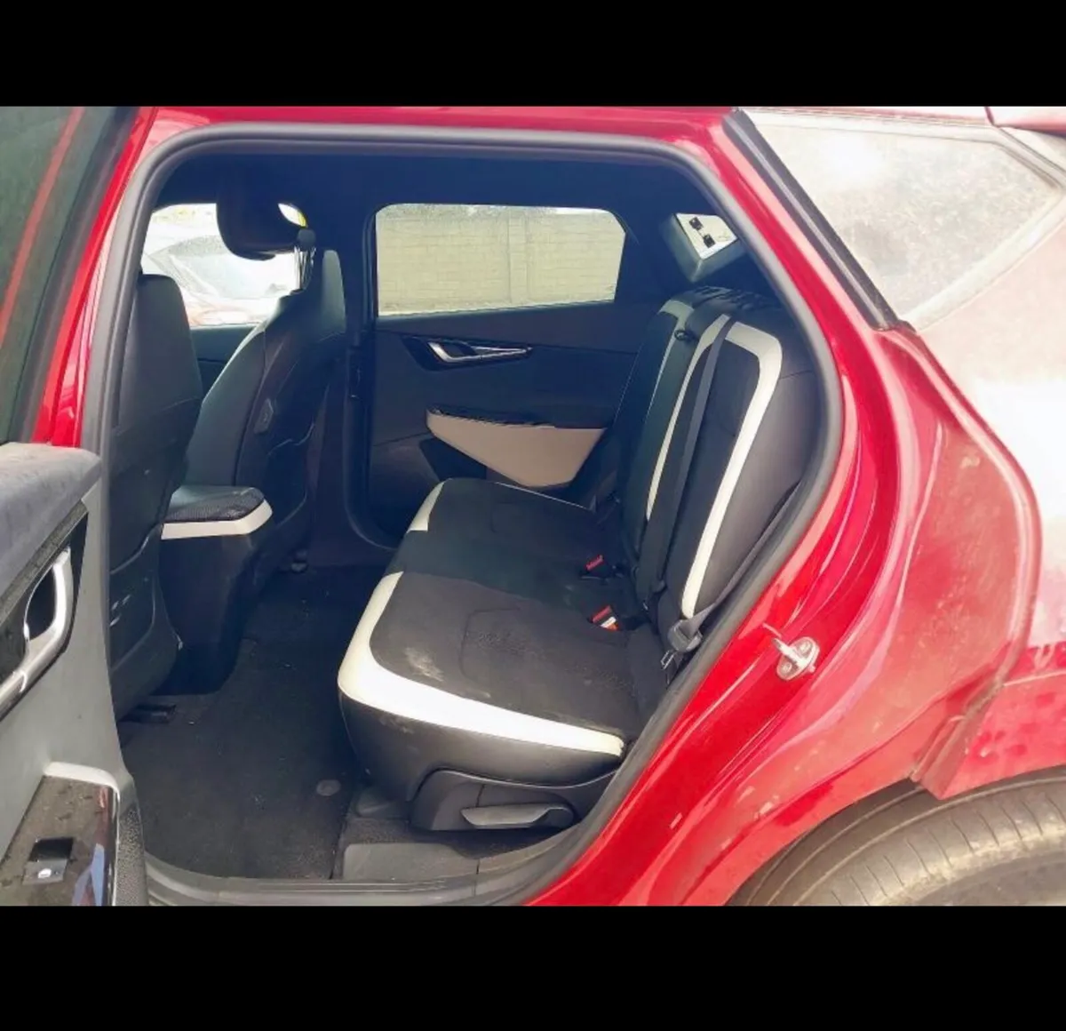 Kia Ev6 2024 77.4kwh 5DR Auto Breaking for parts - Image 4