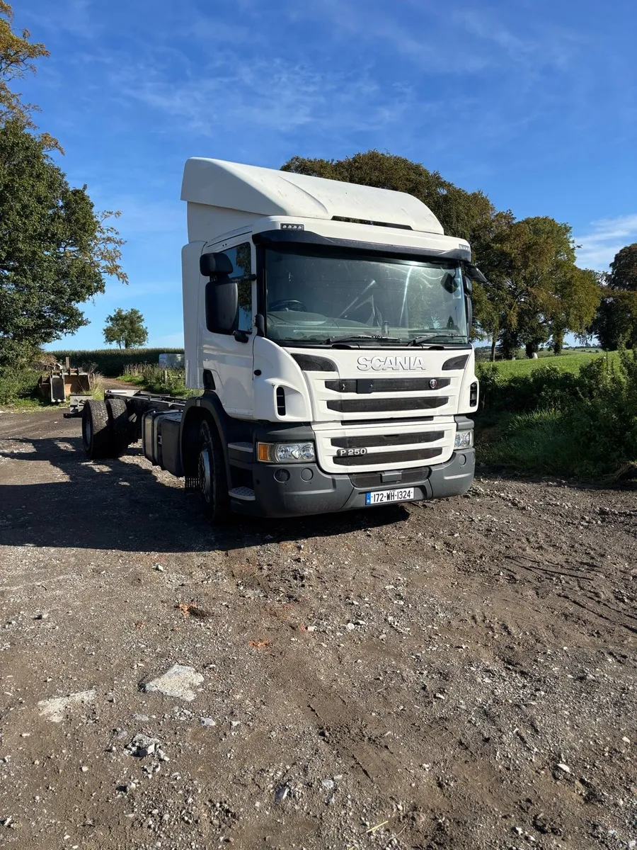 Scania p 250 - Image 1