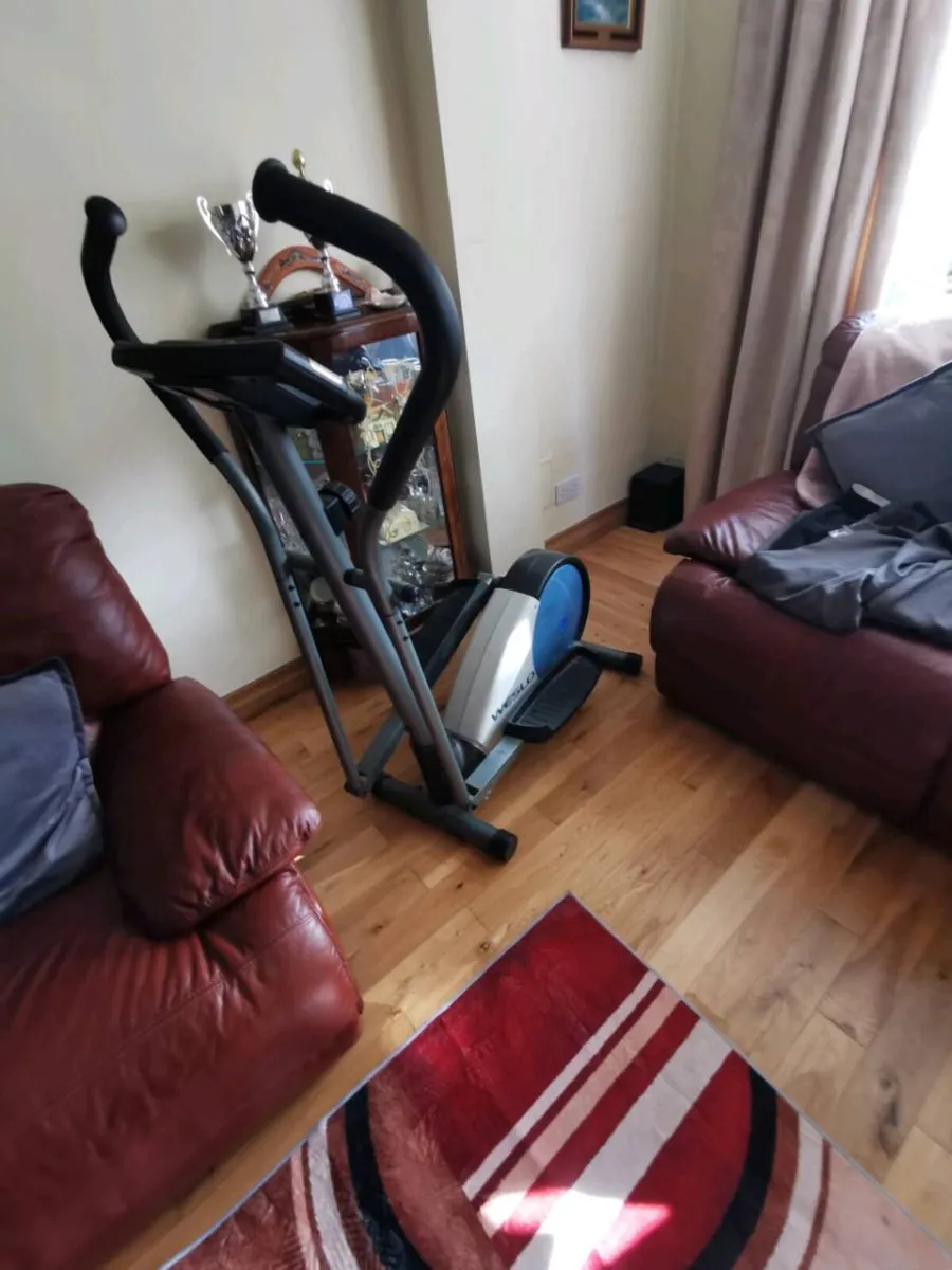 Exercise machine - Image 1