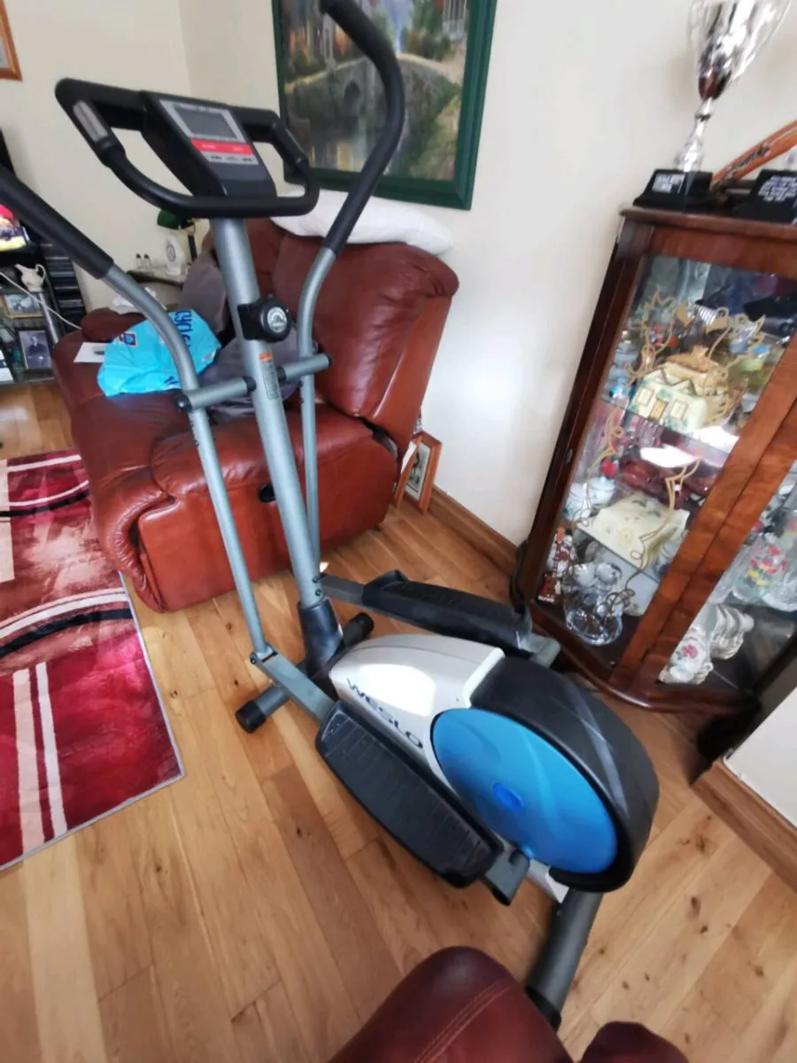 Exercise machine - Image 2