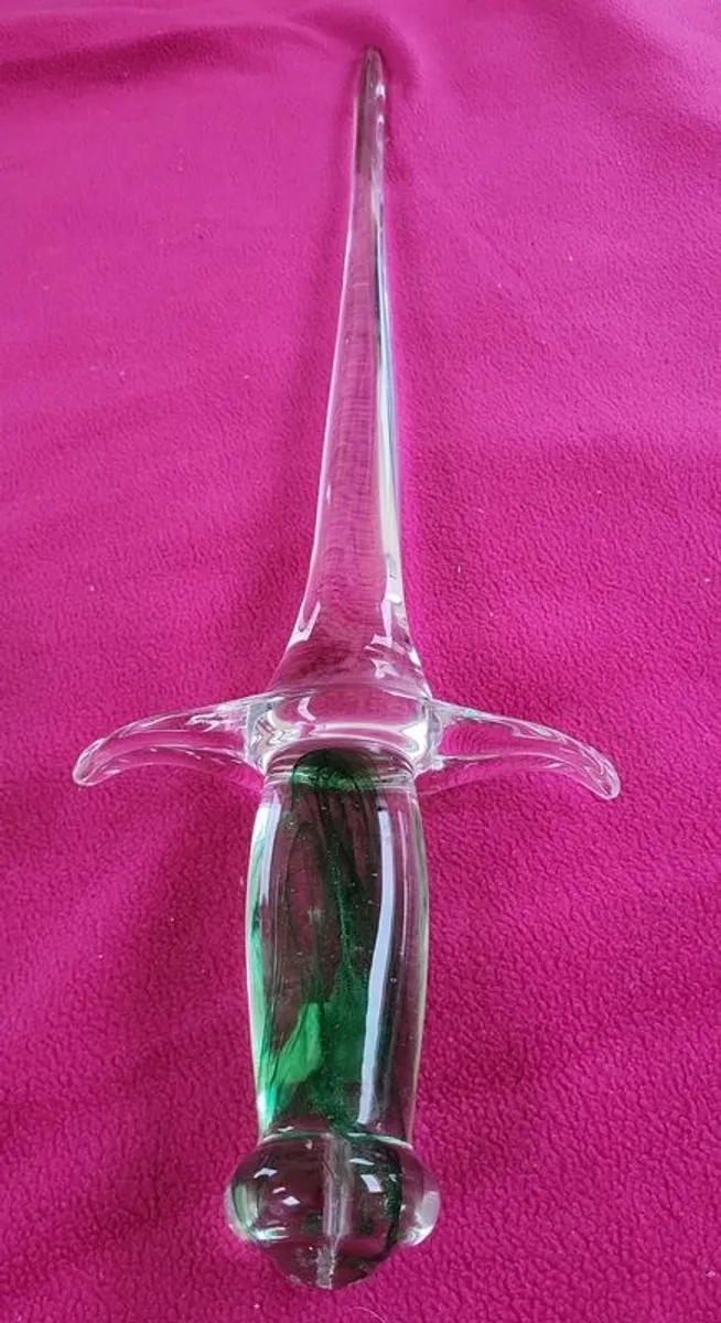 Wicklow Glass Sword  - 60cm - Image 2
