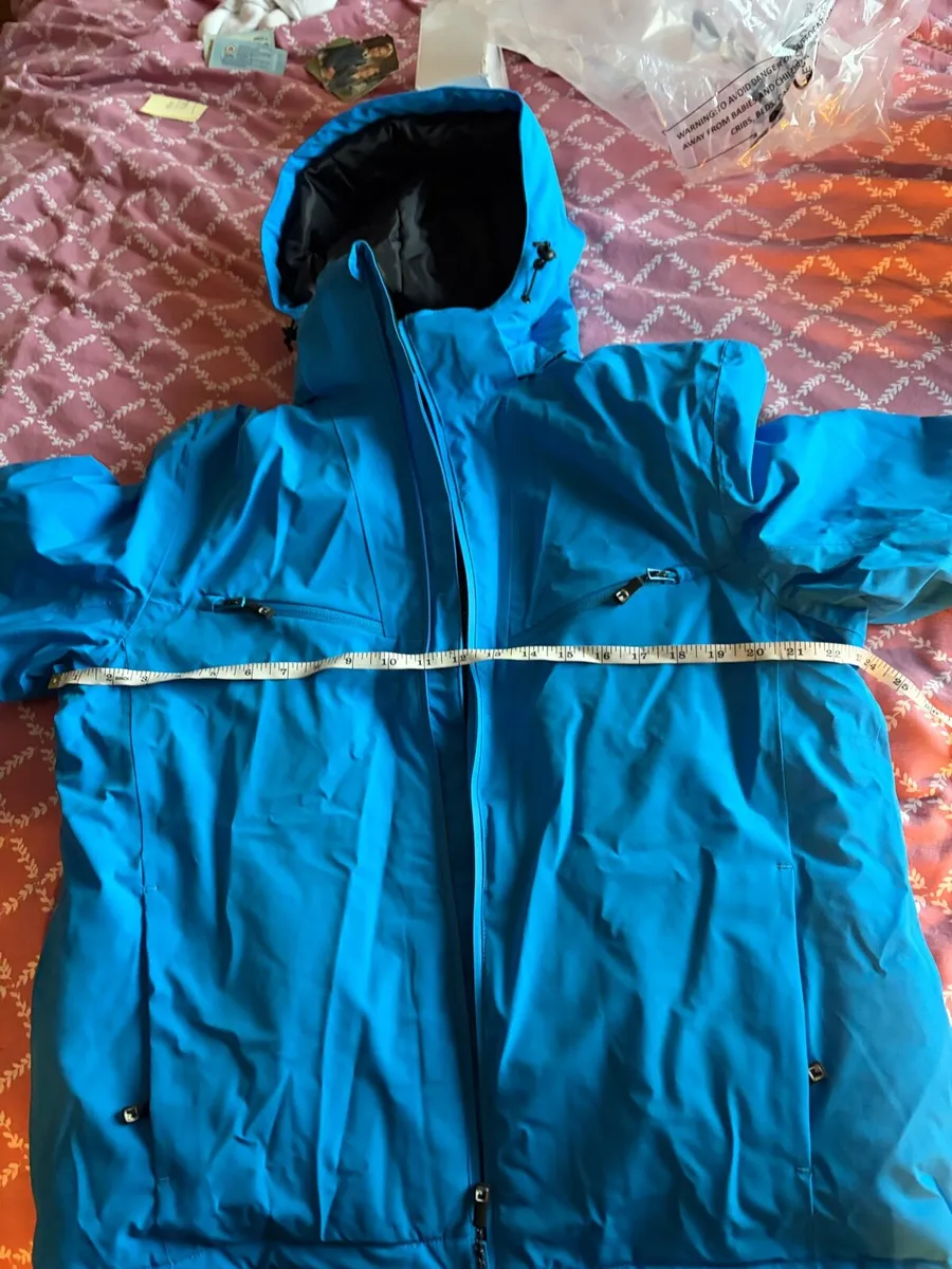 Ski Jacket and Pants. Nevica. Brand new. Large - Image 4