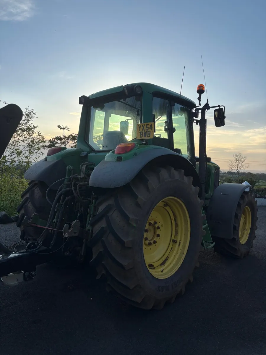 John Deere 6820 - Image 3