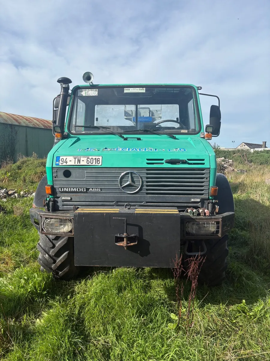 Mercedes-Benz Unimog - Image 4