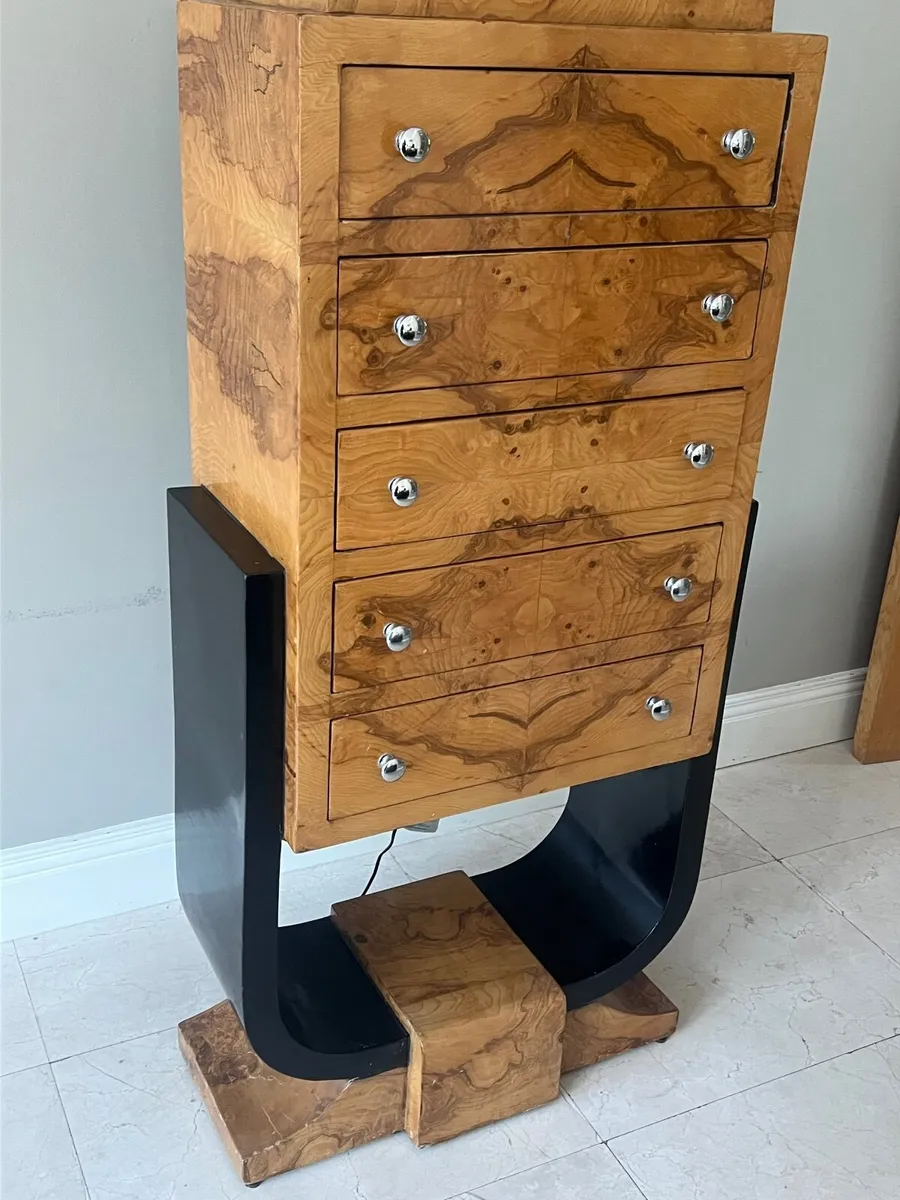 Burr walnut 5 door solid console - Image 3