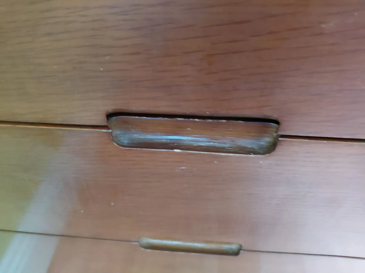 Chest of Drawers / Dresser - Image 2
