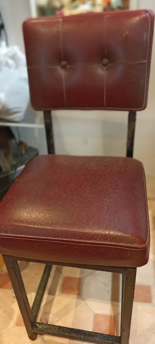 1960s Low Bar Stool with Back - Image 3