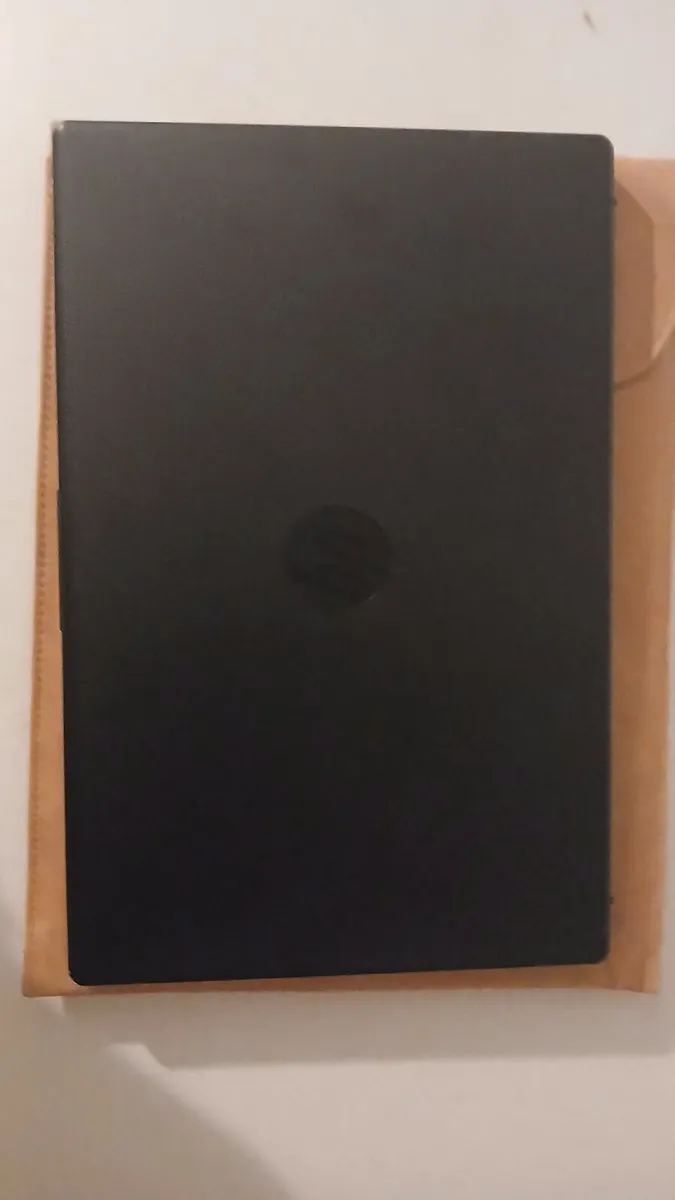 HP Laptop - Image 3