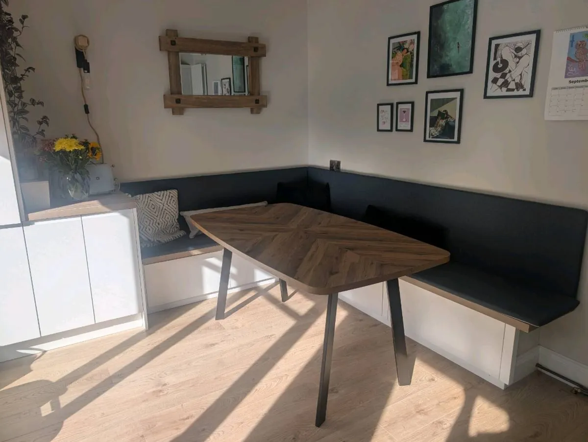 Dining nook with storage - Image 2
