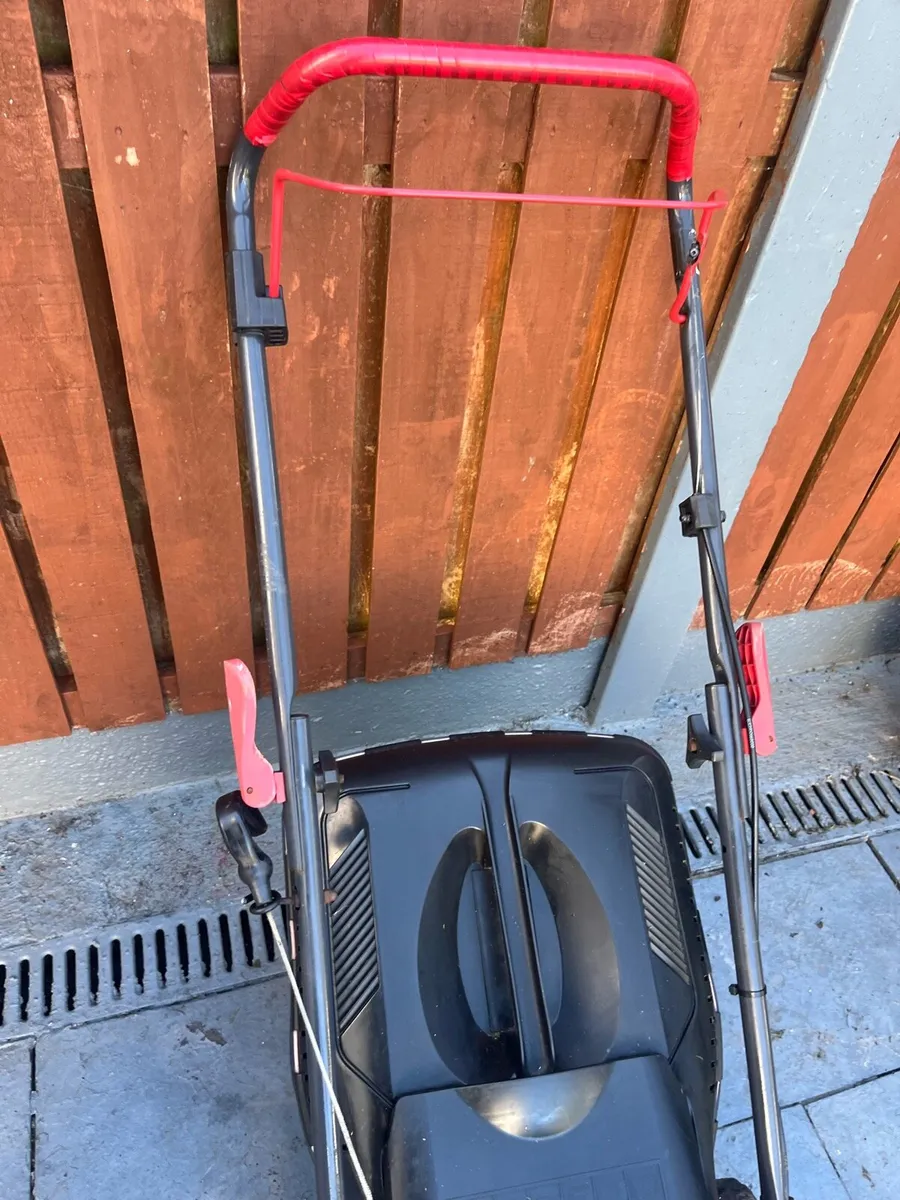 Lawnmower - Image 3