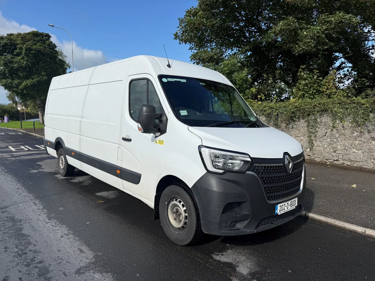 Renault Master 2020 - Image 1