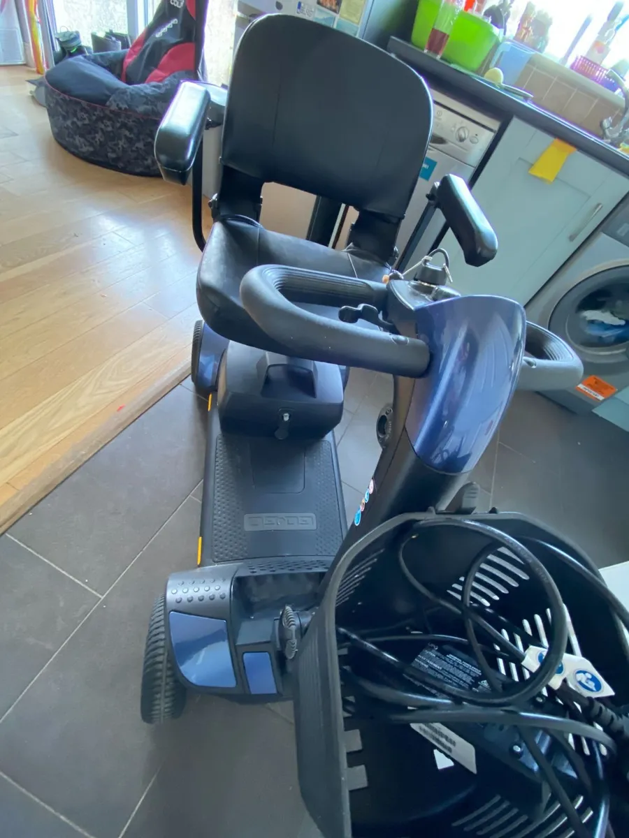 Go Go Elite Traveller Sport - Image 3