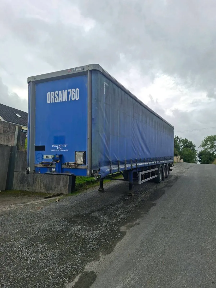2014 curtainsider - Image 1