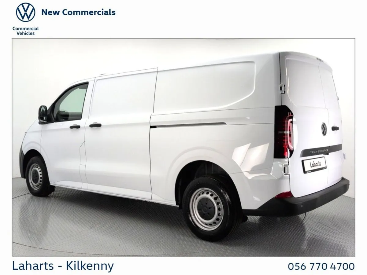 Volkswagen Transporter 28 VAN LWB TRENDLINE 150HP - Image 4