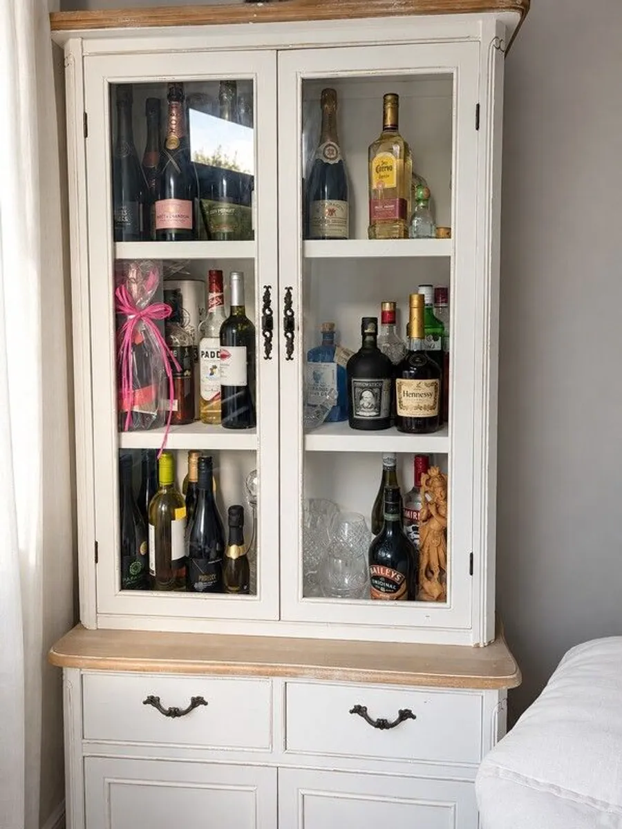 Dining table & Dresser - Image 3