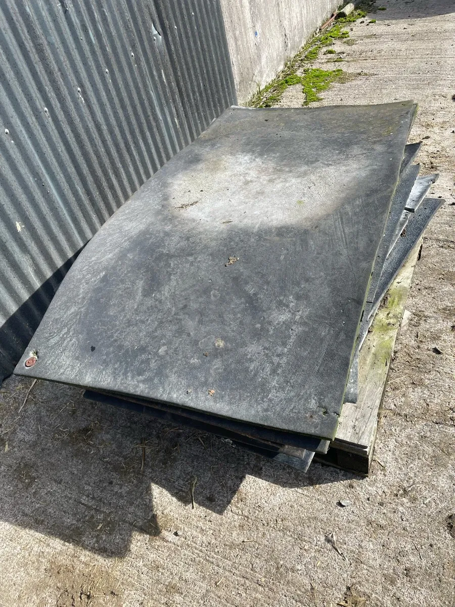 Weanling cubicle mats