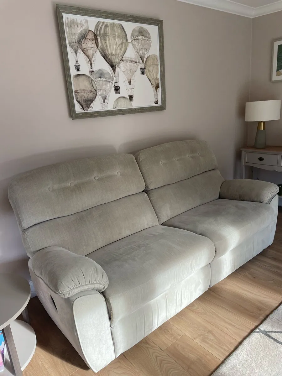 Recliner Sofa - Image 3