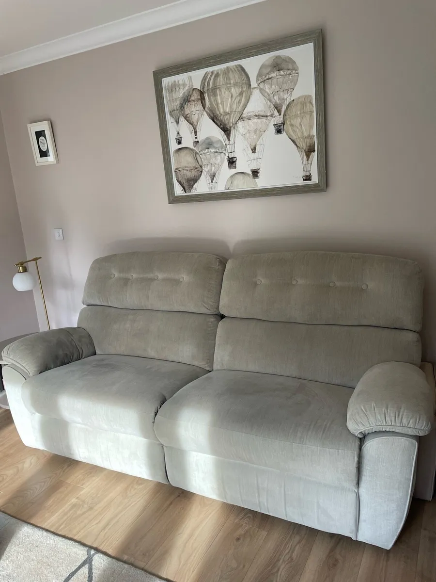 Recliner Sofa - Image 4