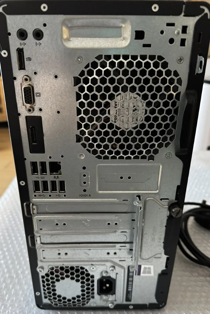 HP Prodesk 400 G5 MT (Black) Micro Tower PC - Image 3