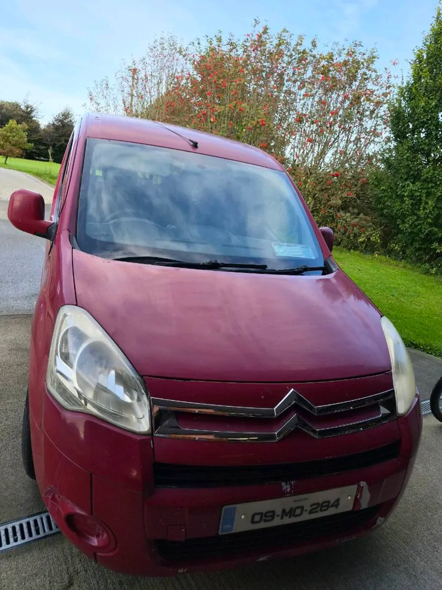Van for sale - Image 2