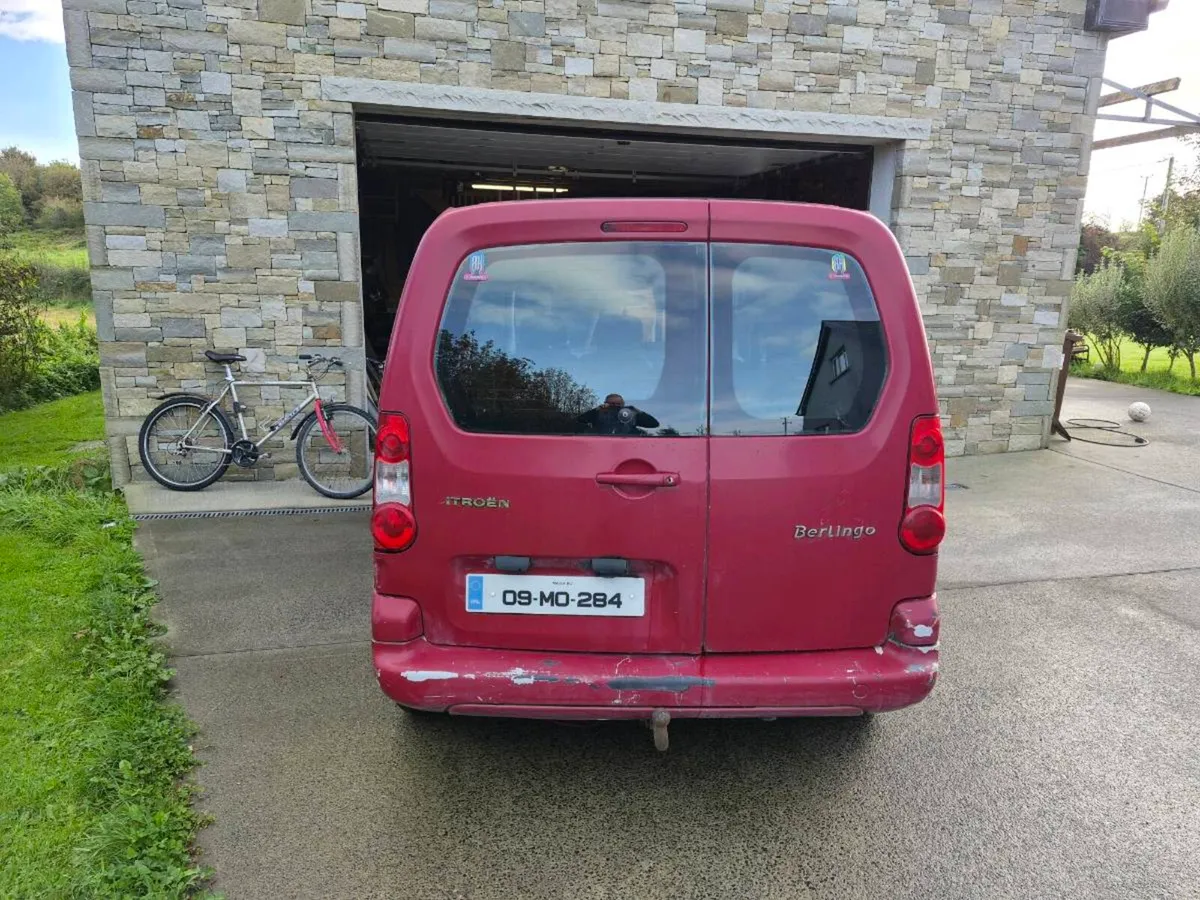 Van for sale - Image 3
