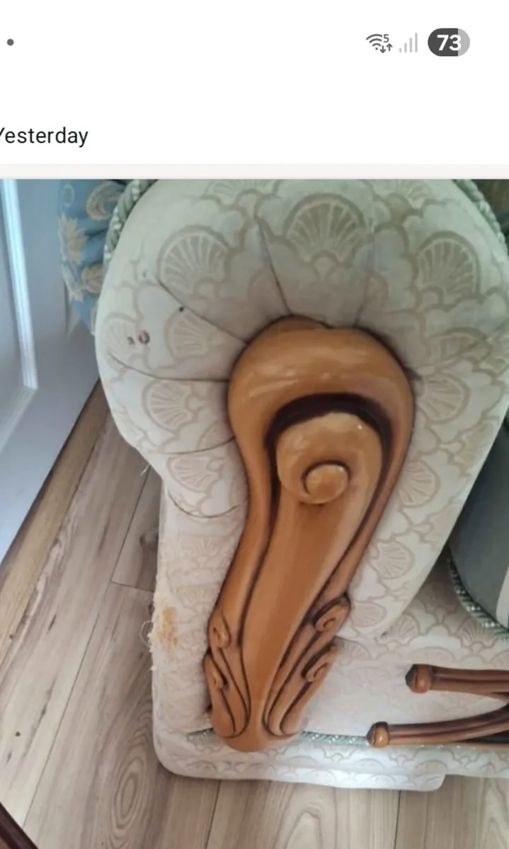 Couch - Image 4
