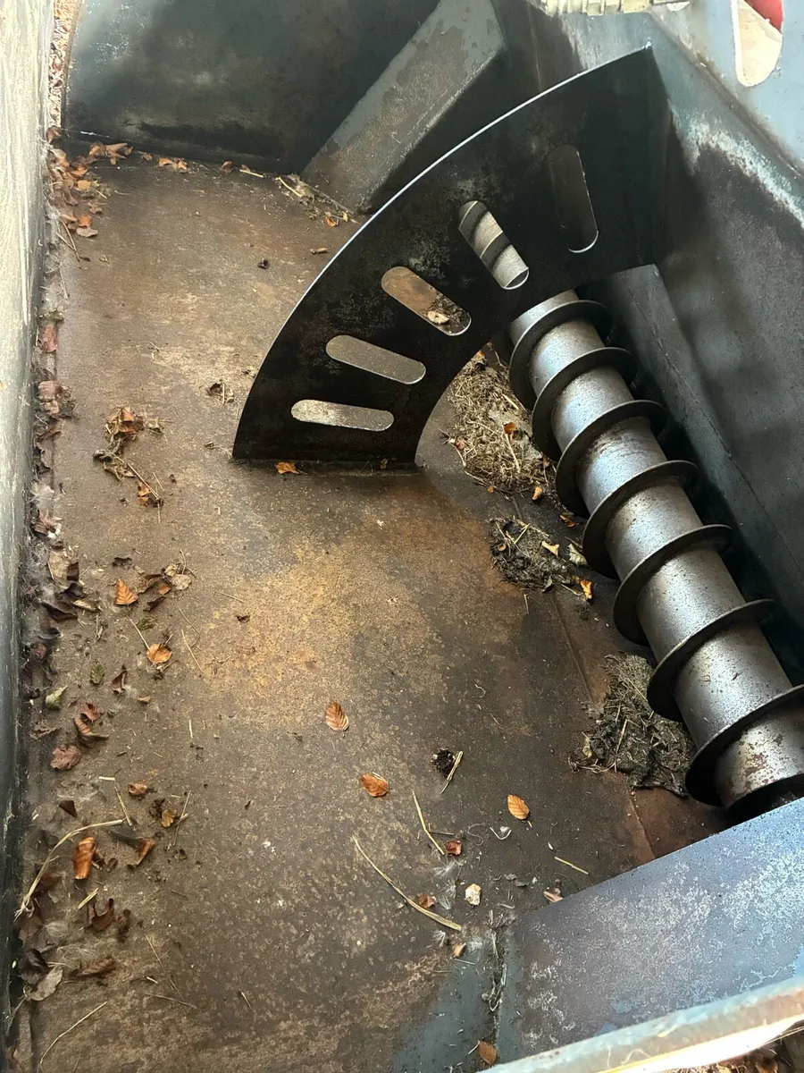 A&W beet chopper - Image 3