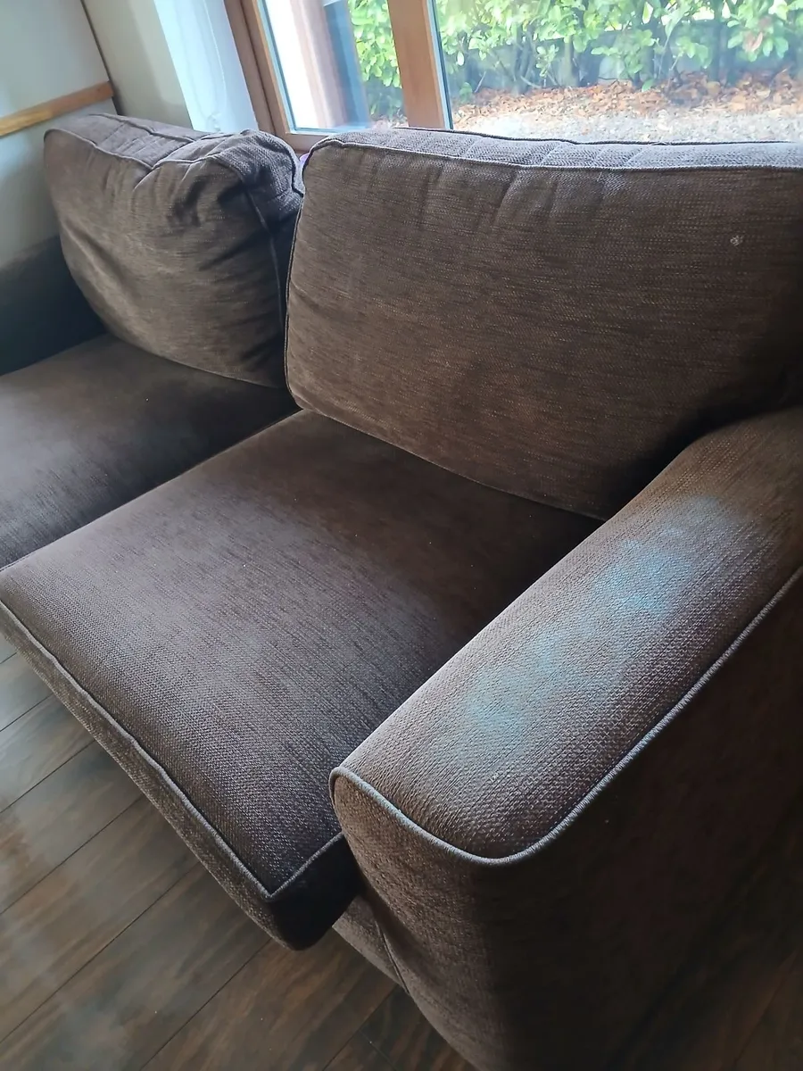 Couch - Image 3