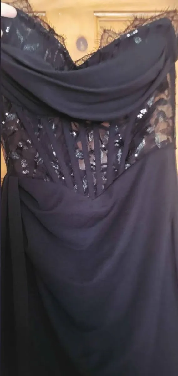 Black bodice corset style full length dress - Image 4