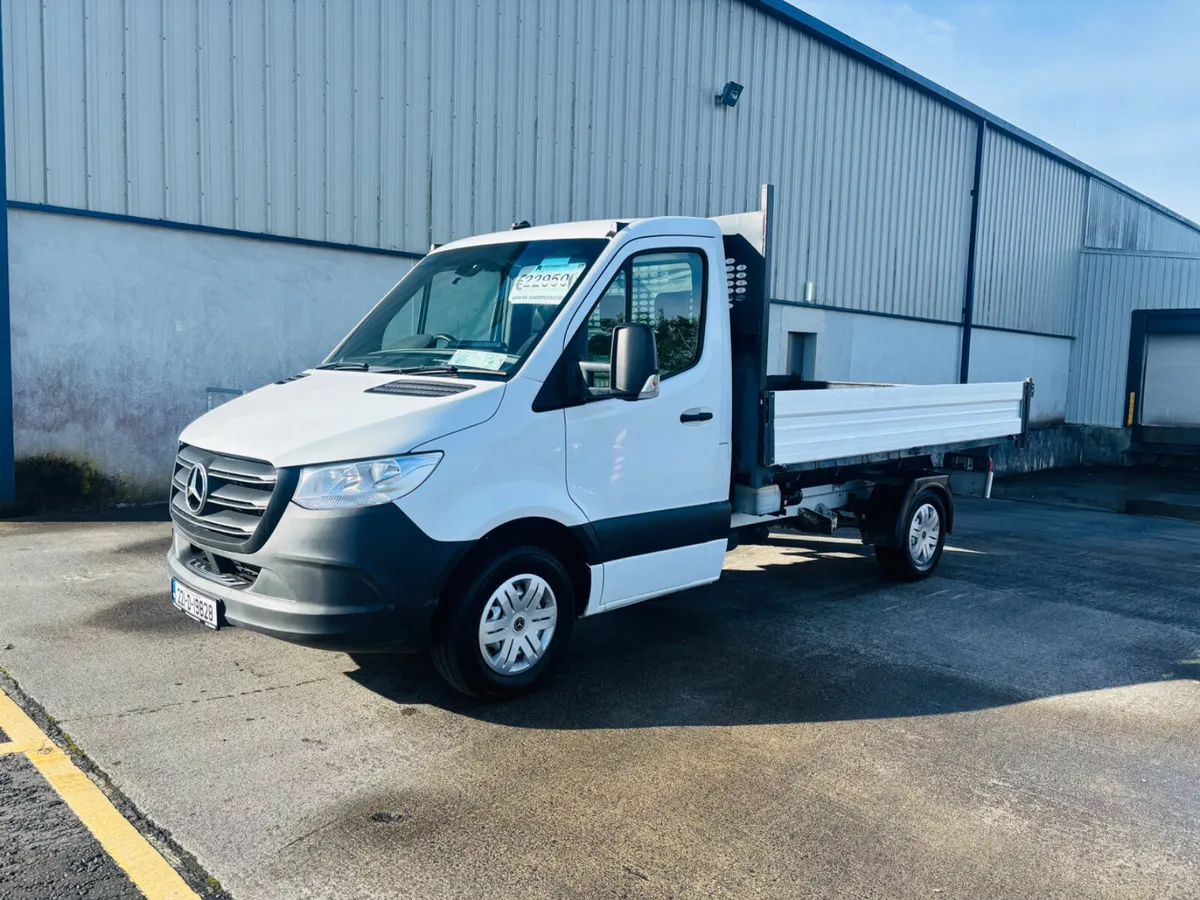221 Mercedes-Benz Sprinter Tipper €22,950 + VAT - Image 2