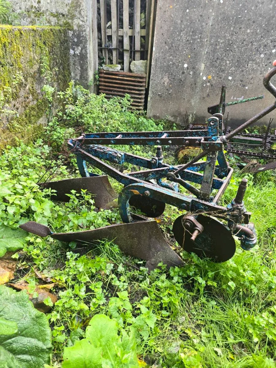 Vintage plough and scuffler - Image 4