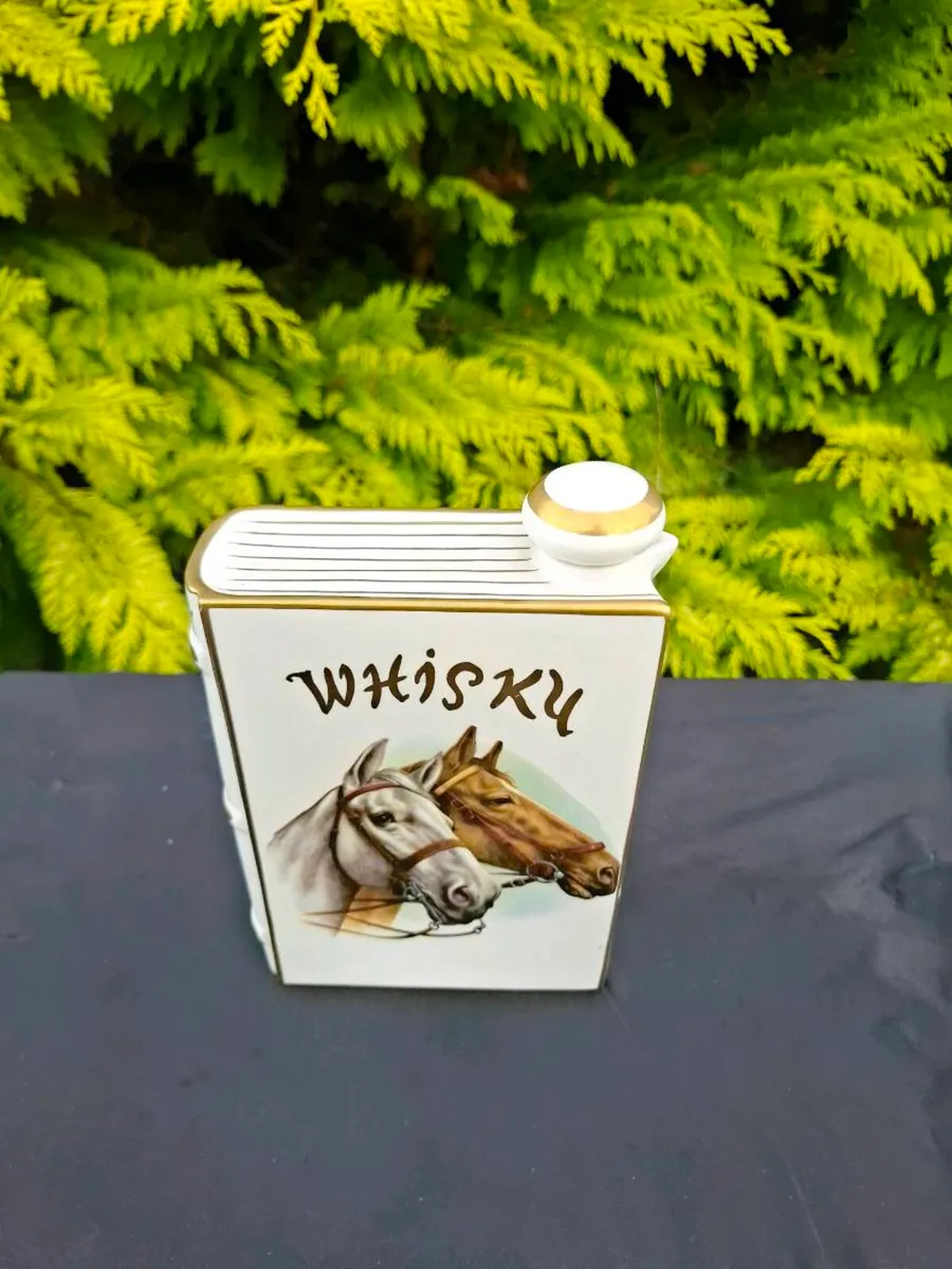 Whiskey carafe possible to post - Image 2