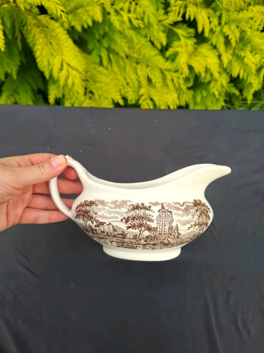 Iron stone gravy bowl postage possible - Image 1