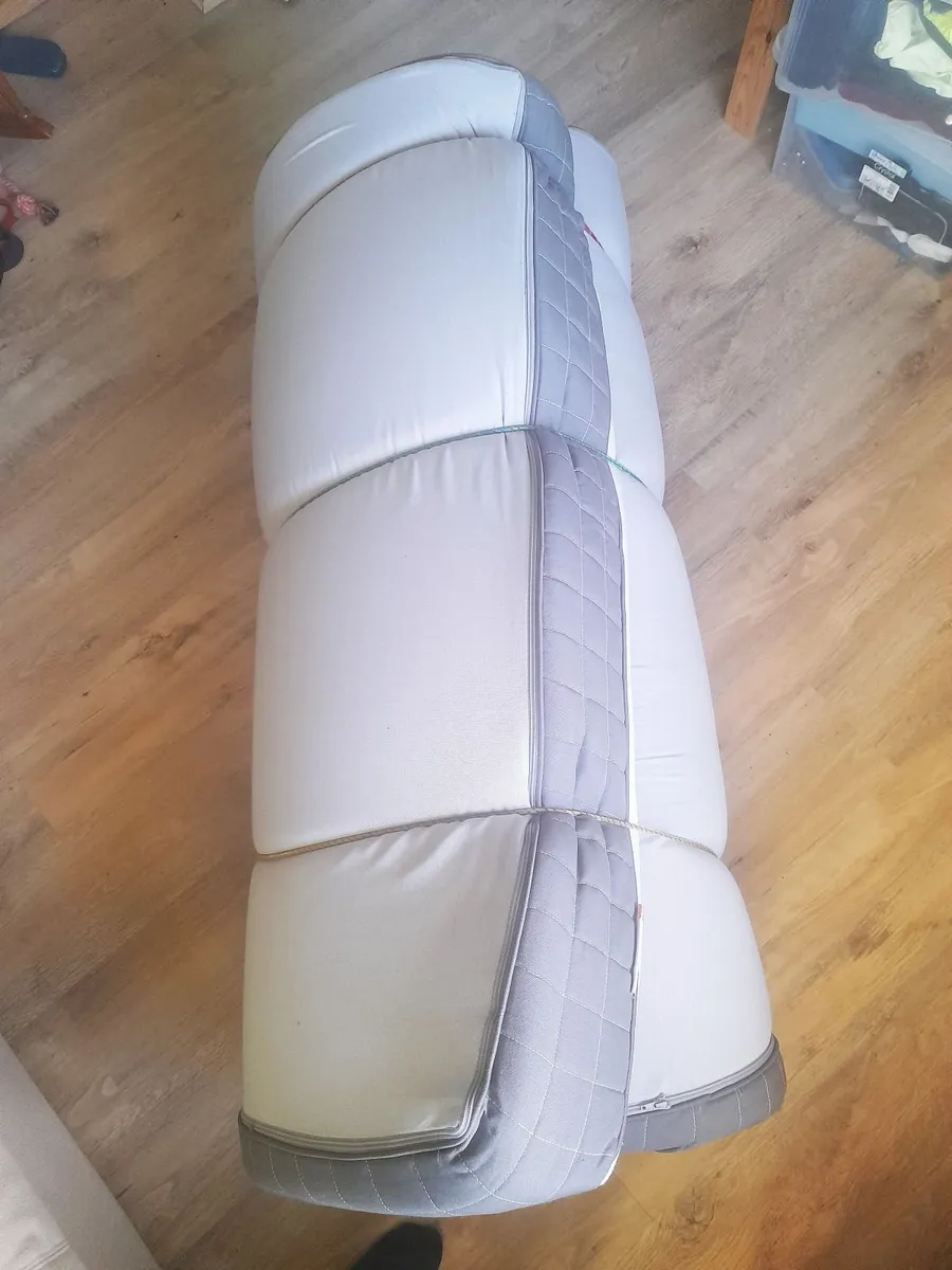 Memory Foam Mattress - Image 4